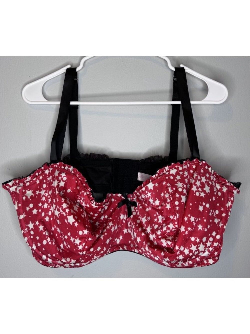 Cacique 44F Bra Red Star Print Ruffle